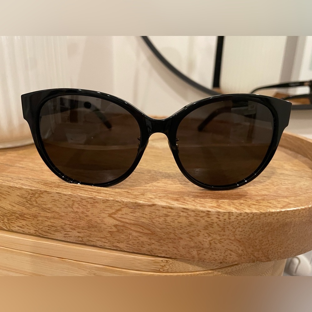 Ysl sunglasses - Picture 2 of 7